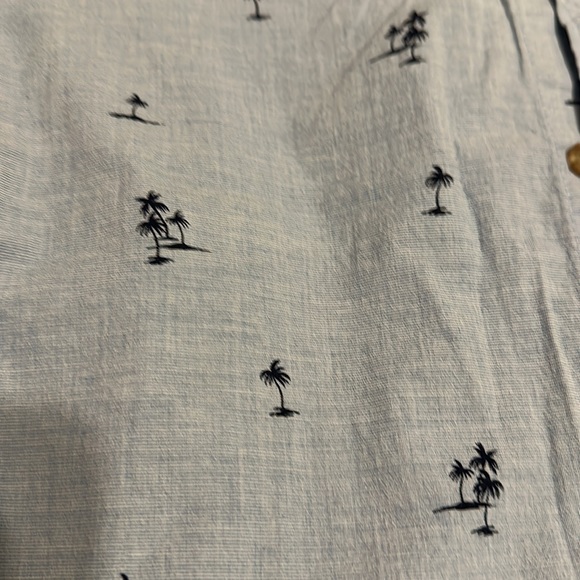 Boys Billabong Button up shirt size small - Picture 3 of 3